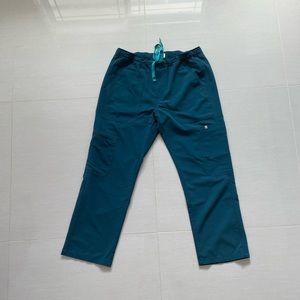 Caribbean Blue Figs Bottom